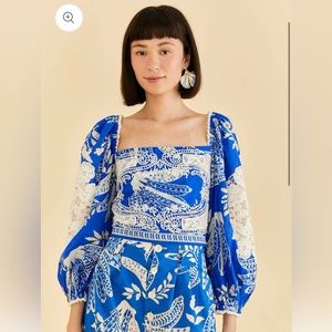 NWT XS Farm Rio blue banana lace top